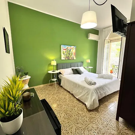 Pensjonat Efebo Aeterna - With Garden View 3*