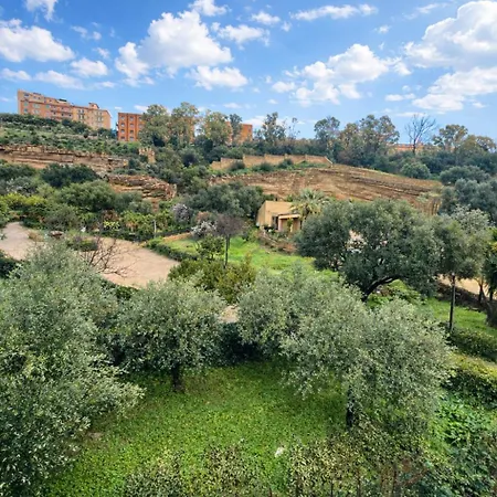 Efebo Aeterna - With Garden View Gasthuis 3*