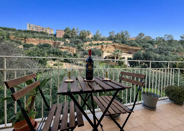 Guest house Efebo Aeterna - With Garden View