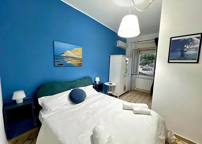 Efebo Aeterna - With Garden View Gasthuis 3*