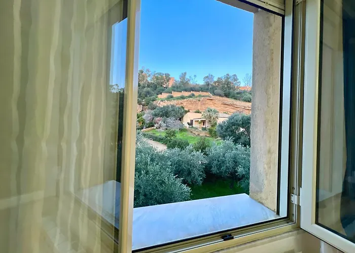 Efebo Aeterna - With Garden View Guest house